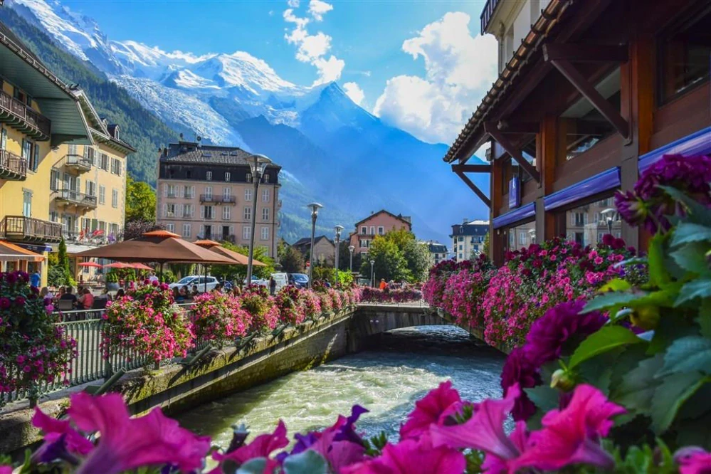 ŠVÝCARSKO - ŽENEVSKÉ JEZERO a Mont Blanc