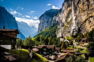 ŠVÝCARSKO to nej s dotekem sýra a čokolády